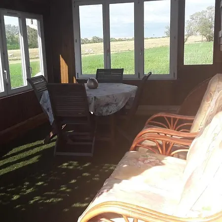 Апартаменты Cosy A La Campagne